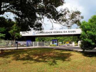 Nos últimos anos, o Exame Nacional do Ensino Médio passou por uma série de mudanças em relação à bancas responsáveis pelo Enem.